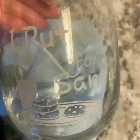 Set of 4 stemless wine glasses with cute sayings on them Click on individual pic - Picture 6 of 7